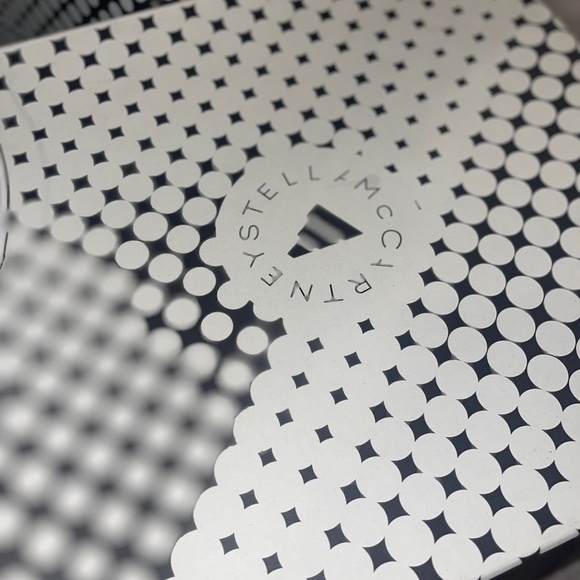 Adidas by Stella McCartney x Terrex Hiking Boots - Picture 8 of 11